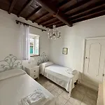 Casa I Capperi Marciana